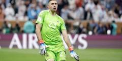 Dibu Martínez se refirió por primera vez a las cargadas contra Kylian Mbappé