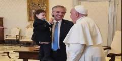 El Papa recibió al expresidente Alberto Fernández en el Vaticano