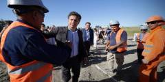 Kicillof avanza en la reactivación de 300 obras paralizadas por Milei