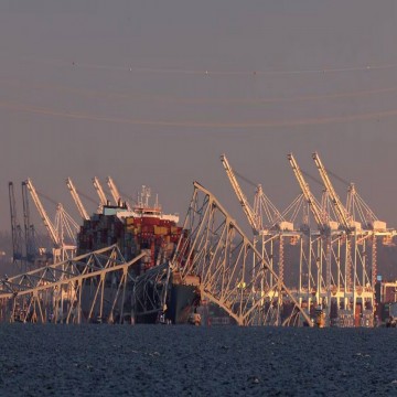 Un barco impactó contra el puente de Baltimore