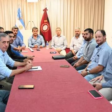 Funcionarios provinciales y autoridades de El Galpón se reunieron para evaluar acciones tras las inundaciones