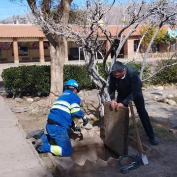 Supervisan las instalaciones internas de escuelas previo al inicio de clases