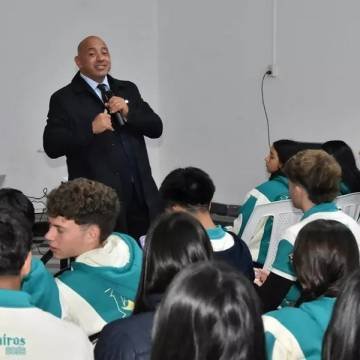 Estudiantes de Vaqueros participaron de una jornada de educación financiera