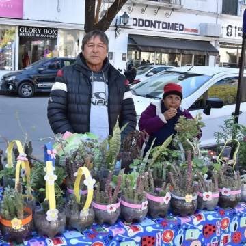 Con gran convocatoria, se realizó la Expo de Personas Mayores en Plaza Belgrano