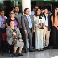 Con la presencia del Gobernador, se rindió homenaje a la trayectoria del Comisario Vicente Cordeyro