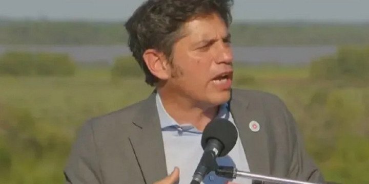 Kicillof llamó a defender la democracia