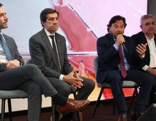 Los gobernadores Sáenz, Sadir y Jalil de la Mesa del Litio impulsan una agenda estratégica para convertir al recurso en crecimiento local