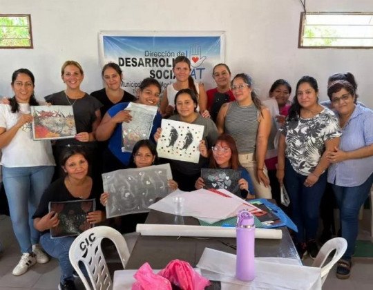 Operativo integral: atención oftalmológica, odontopediátrica y capacitaciones en Apolinario Saravia