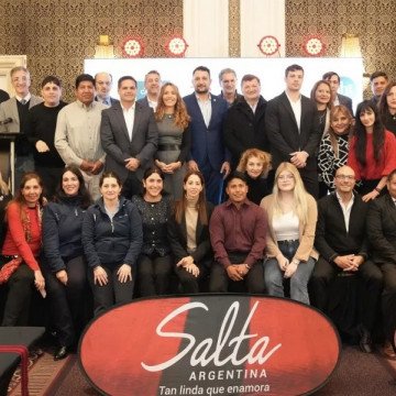 Salta consolidó su oferta turística en Buenos Aires ante una masiva convocatoria