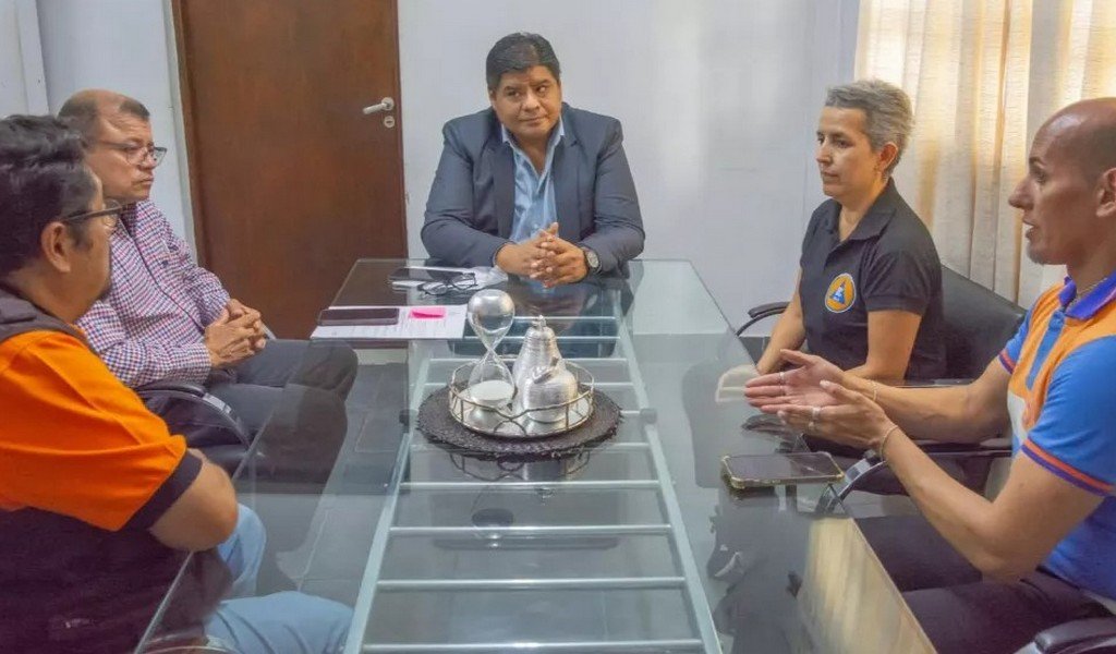 Defensa Civil y el municipio de Salvador Mazza planificaron acciones preventivas