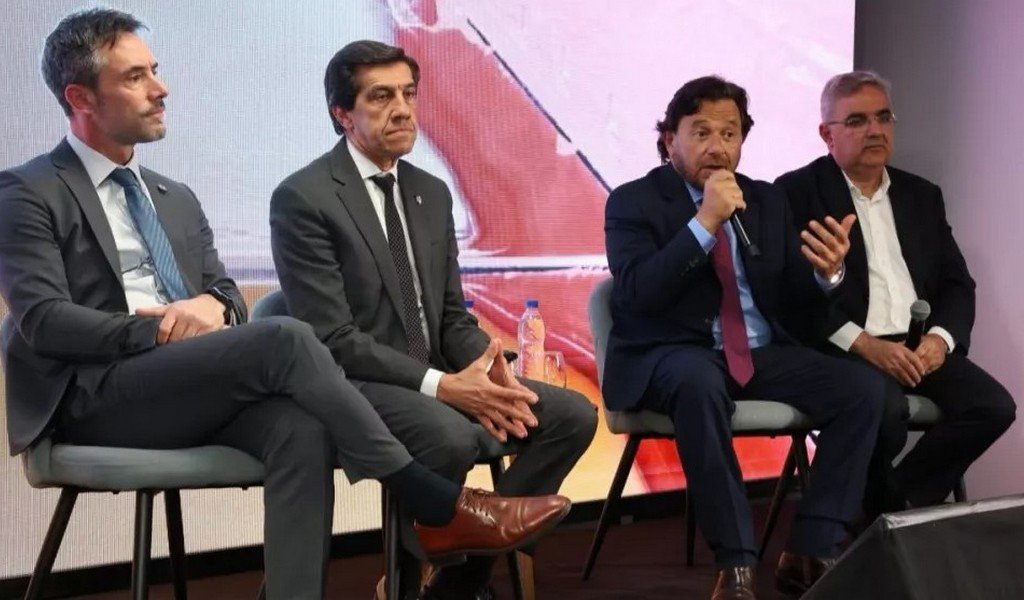 Los gobernadores Sáenz, Sadir y Jalil de la Mesa del Litio impulsan una agenda estratégica para convertir al recurso en crecimiento local