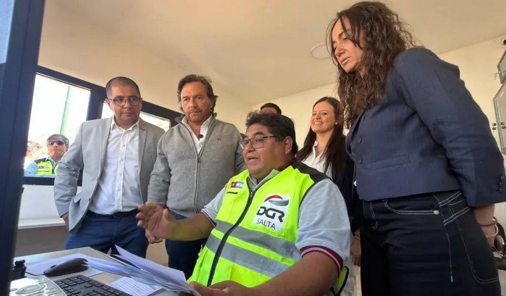 Sáenz inauguró en Salvador Mazza un Puesto de Control Integrado único en el NOA y NEA: “Es un ejemplo para todo el país”