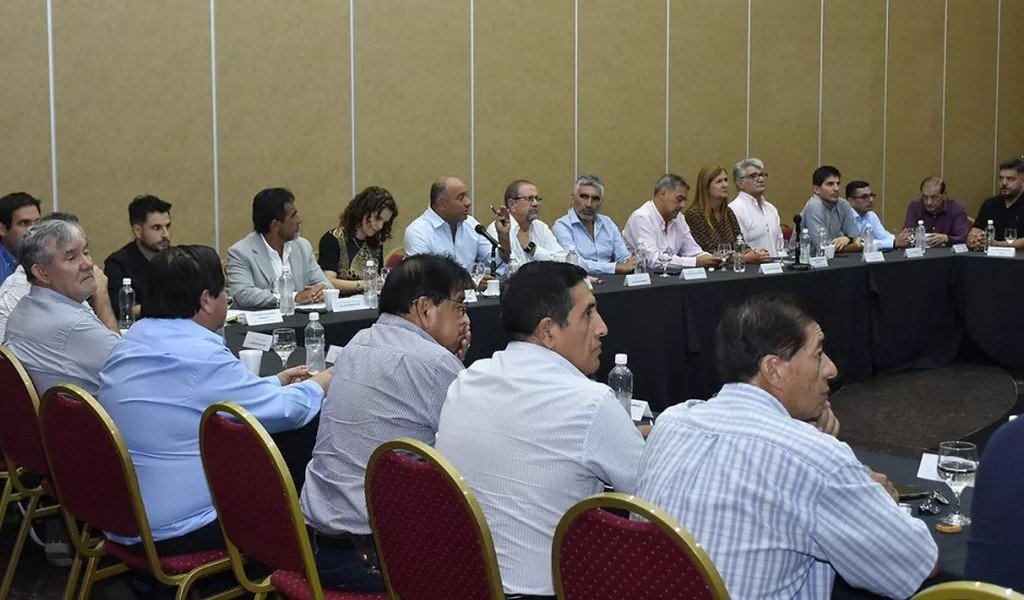 Paritarias 2026: incremento del 10% hasta junio, pago del incentivo docente más adicionales