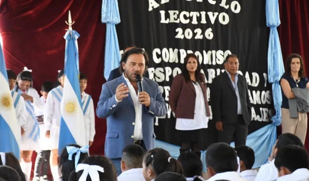 Más de 350 mil alumnos comenzaron hoy las clases: el gobernador Sáenz inauguró el ciclo lectivo 2026 desde Cachi