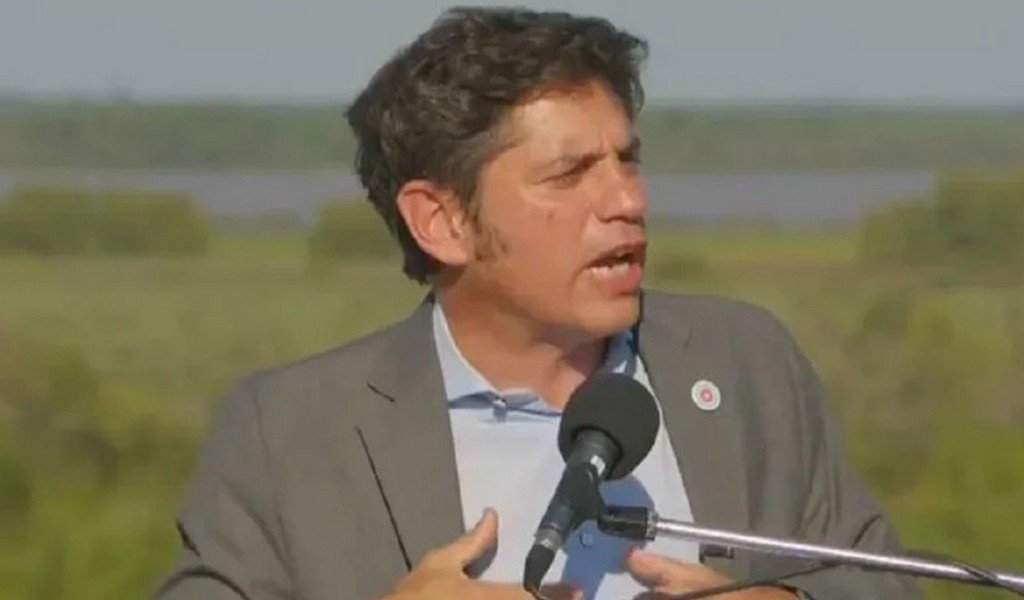 Kicillof llamó a defender la democracia