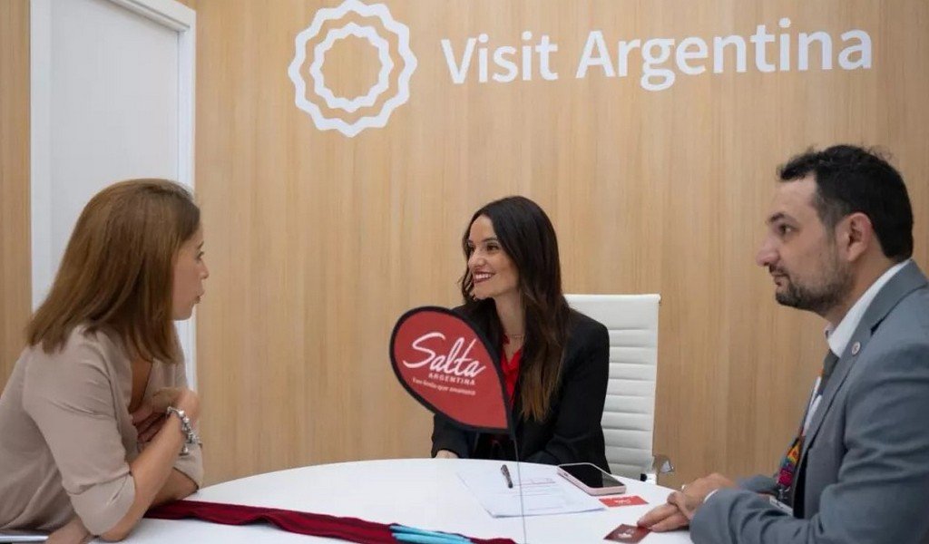 Salta fortalece su proyección internacional y avanza en gestiones para ampliar su conectividad aérea