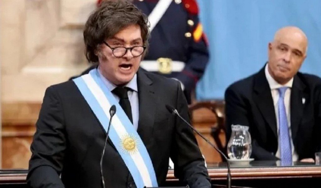 El Gobierno define el nuevo gabinete