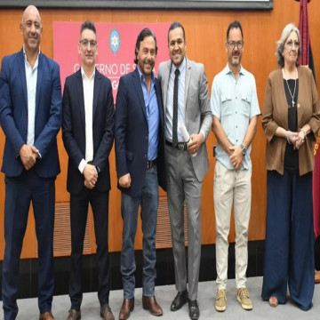 Sáenz celebró la primera colación de la UPATECO con 88 graduados