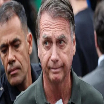 Bolsonaro sufrió un accidente en su celda