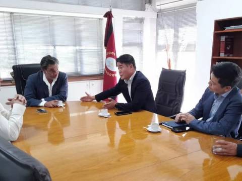 Reunión de trabajo con la minera POSCO Argentina