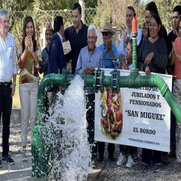 El Gobierno de la provincia habilitó un pozo de agua que beneficia a más de 2500 vecinos de El Bordo